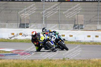 media/Mar-19-2022-Fastrack Riders (Sat) [[4e7522d738]]/Level 5 Race/Turn 9 Outside/